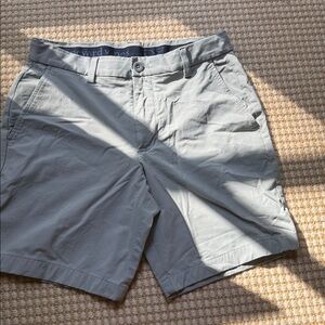 Vineyard Vines Gray Men's Shorts